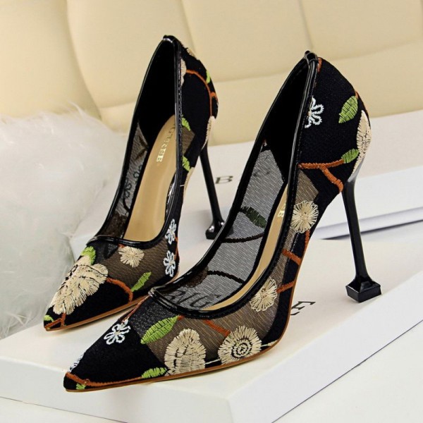 Size 4.5-8.5 Sexy Flower Embroidery Mesh Hollow Design Pointed-toe Pumps Shoes