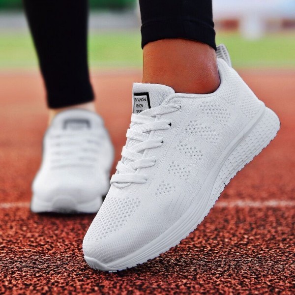 Women Casual Lace-up Design Mesh Breathable Sneakers