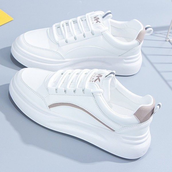 Women Fashion Round Toe Lace-Up Sneakers