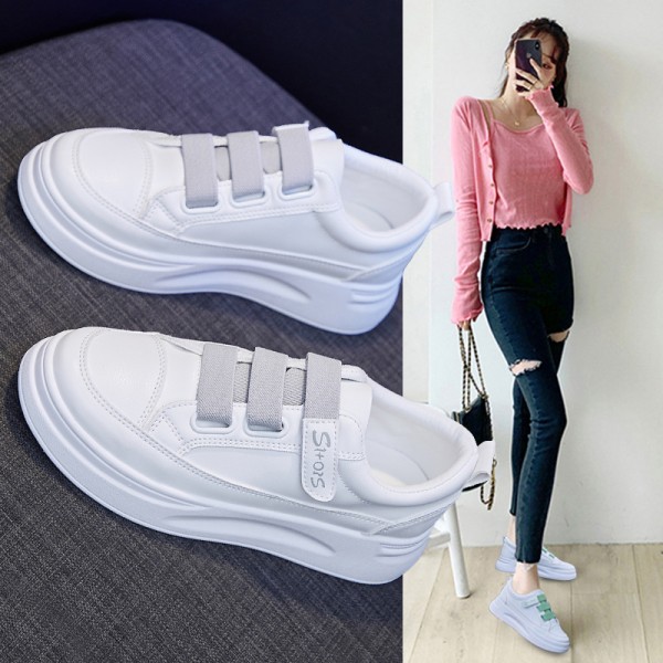 Women Fashion Round Toe Lace-Up Sneakers