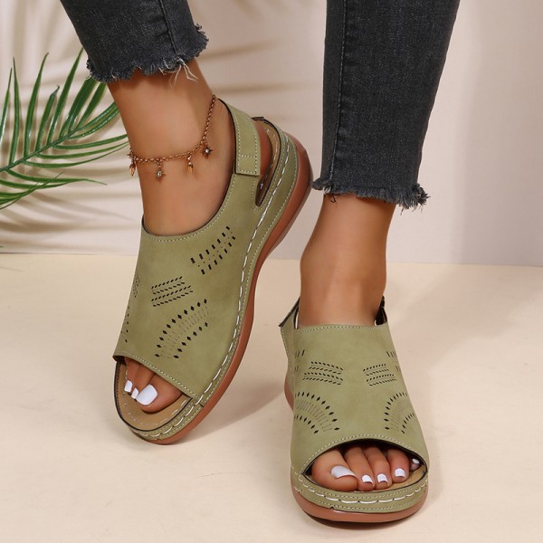 Women Fashion Casual Plus Size Solid Color Hollow-Out Breathable Sandals