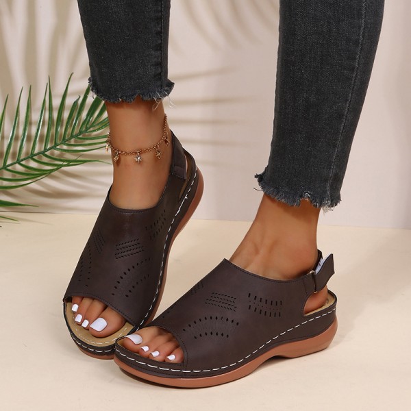 Women Fashion Casual Plus Size Solid Color Hollow-Out Breathable Sandals